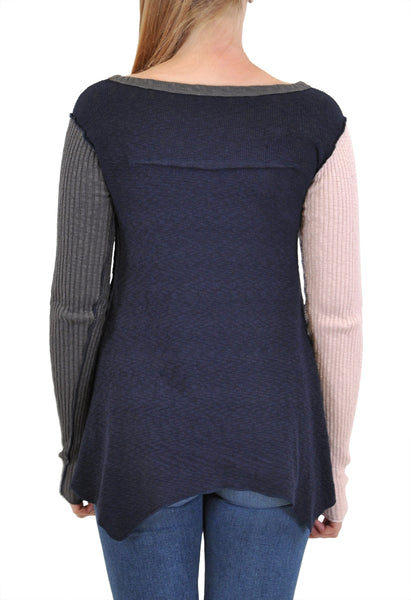 LONG SLEEVE CREW COLOR BLOCKED SLEEVES