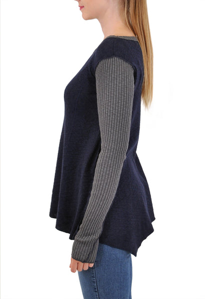 LONG SLEEVE CREW COLOR BLOCKED SLEEVES