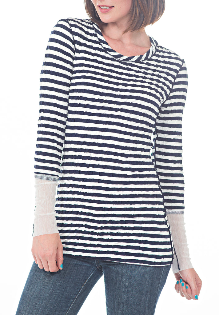 STRIPED WRINKLE TOP