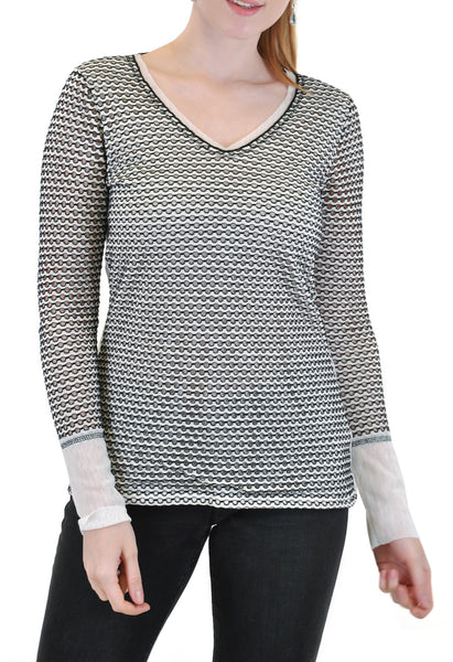 LONG SLEEVE V NECK WITH MESH CUFF