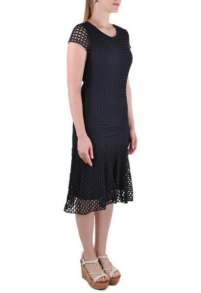 SHORT SLEEVE CROCHET DRESS