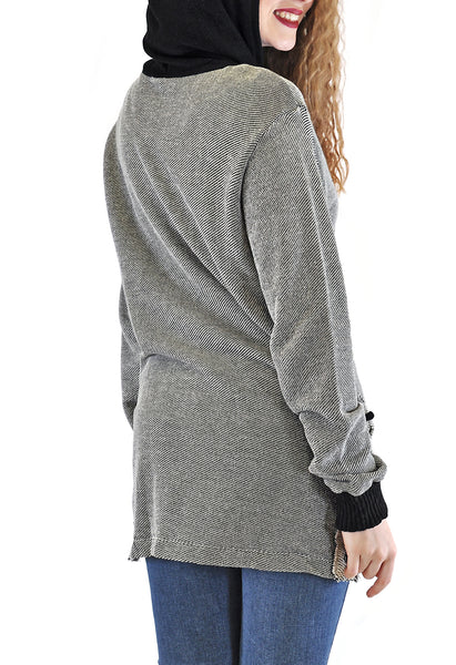 OVER-SIZED HOODED JACKET WITH LACE SIDES DESIGN