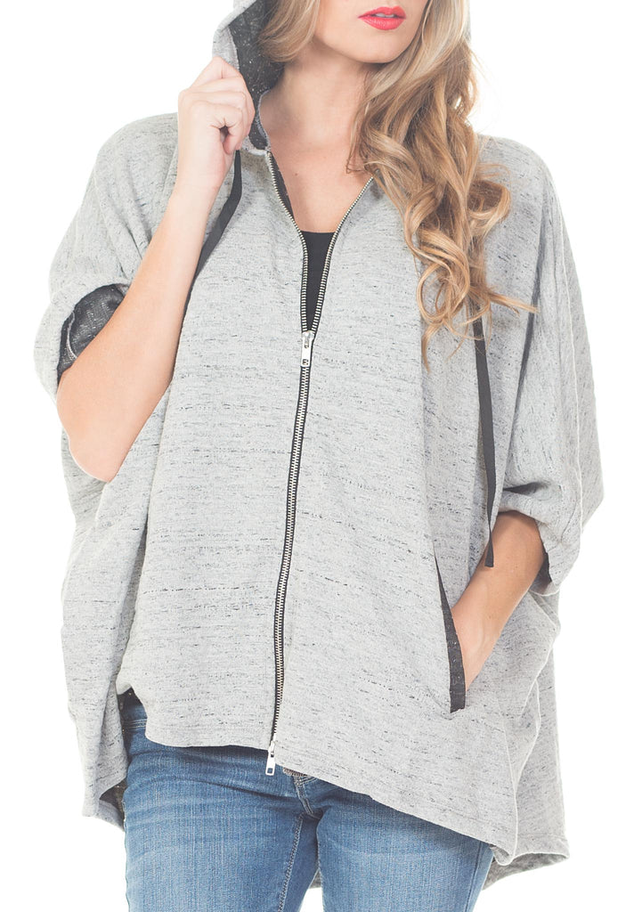 PONCHO SWEATER
