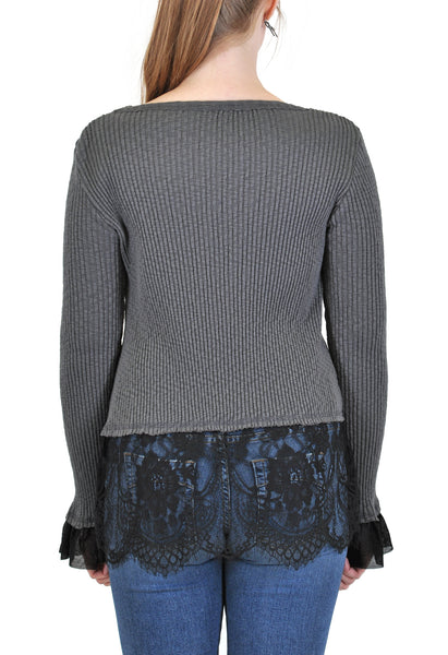 LONG SLEEVE WITH BOTTOM LACE