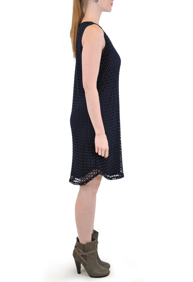 SLEEVELESS  KEYHOLE CROCHET DRESS