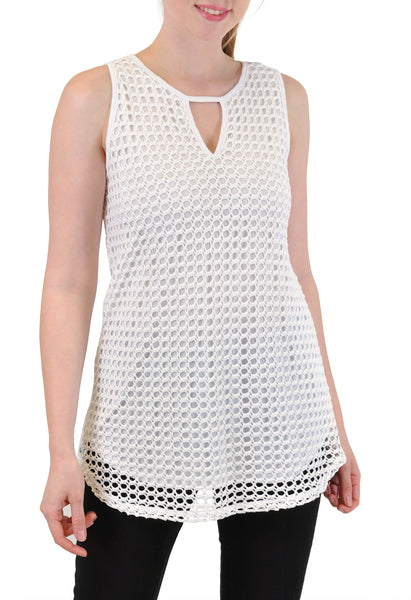 SLEVELESS  KEYHOLE CROCHET TOP