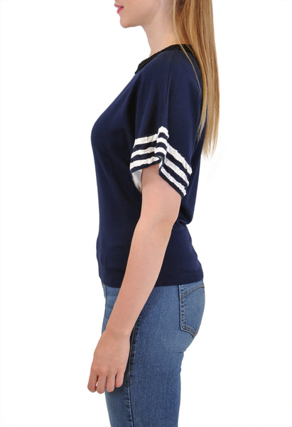 SHORT SLEEVE CREW NECK STRIPE SLEEVE